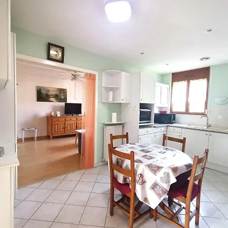 Spacieux T3 A Entre Et Avec Balcon Et Wi-fi ! - Fr-1-555-62 아파트
