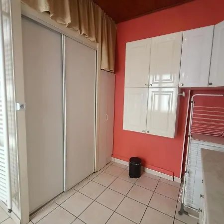 Spacieux T3 A Entre Et Avec Balcon Et Wi-fi ! - Fr-1-555-62 아파트 *