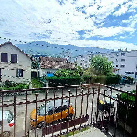 Spacieux T3 A Entre Et Avec Balcon Et Wi-fi ! - Fr-1-555-62 * 엑스레뱅